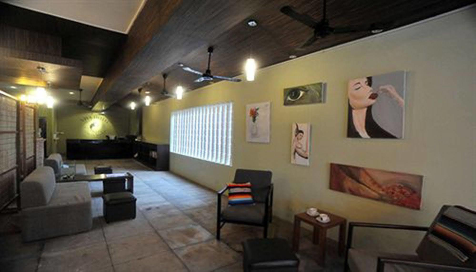 Viva Hotel Ciudad de Siem Riep Exterior foto